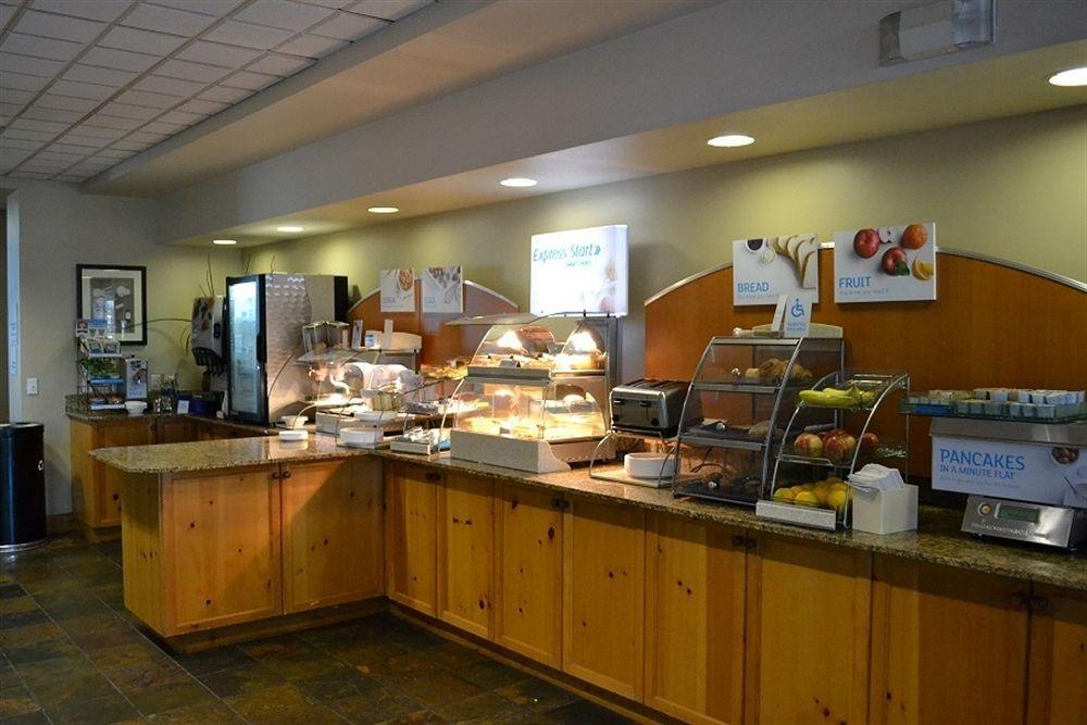 Holiday Inn Express & Suites Bozeman West By Ihg Екстериор снимка