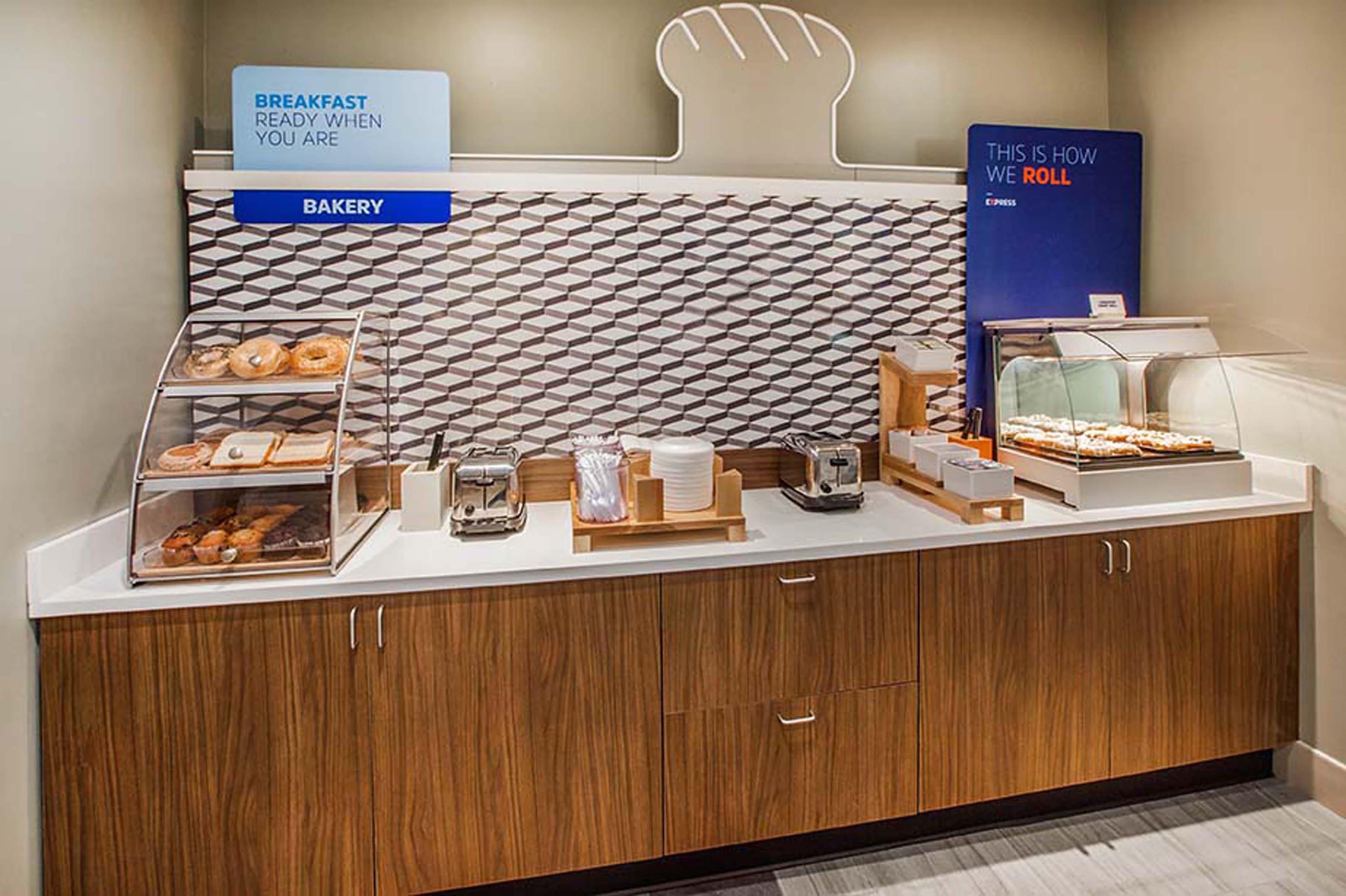 Holiday Inn Express & Suites Bozeman West By Ihg Екстериор снимка